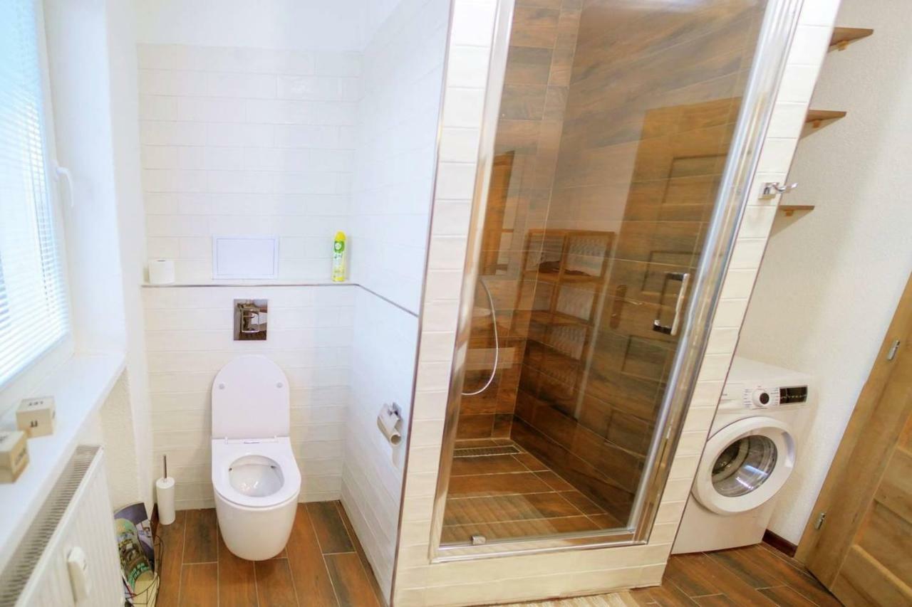 2 Bedroom Flat In The Heart Of ลิฟตอฟสกีมิคูลาช ภายนอก รูปภาพ